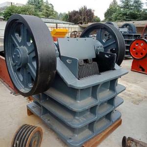 鄂式破碎機(jī)04